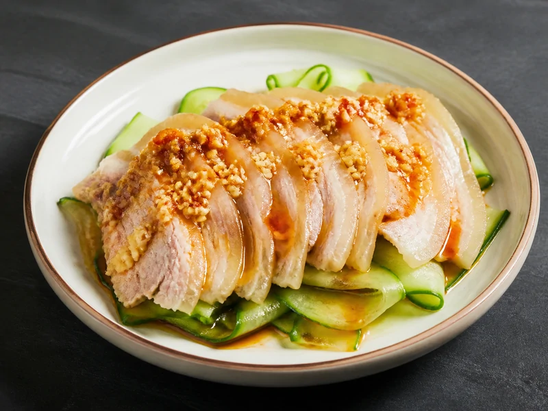 蒜泥白肉 / Sliced Pork with Garlic